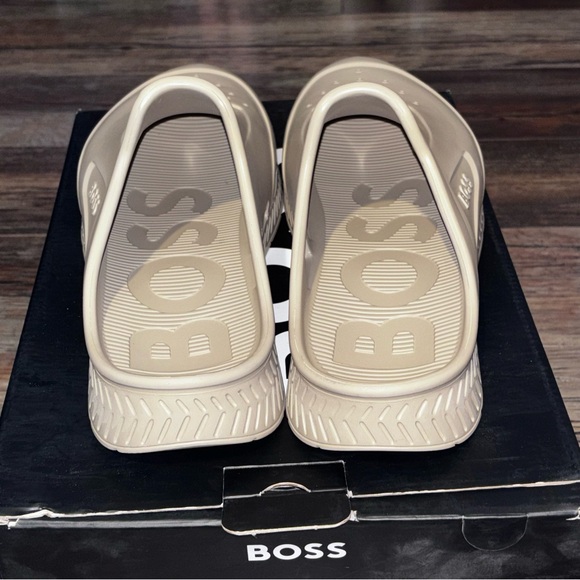 Hugo Boss 50474973 Titanium-R Slid_rb Men\'s Clogs Sandals Beige Slider Shoes 7